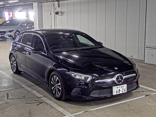 370 Mercedes benz A class 177084 2021 г. (ZIP Osaka)